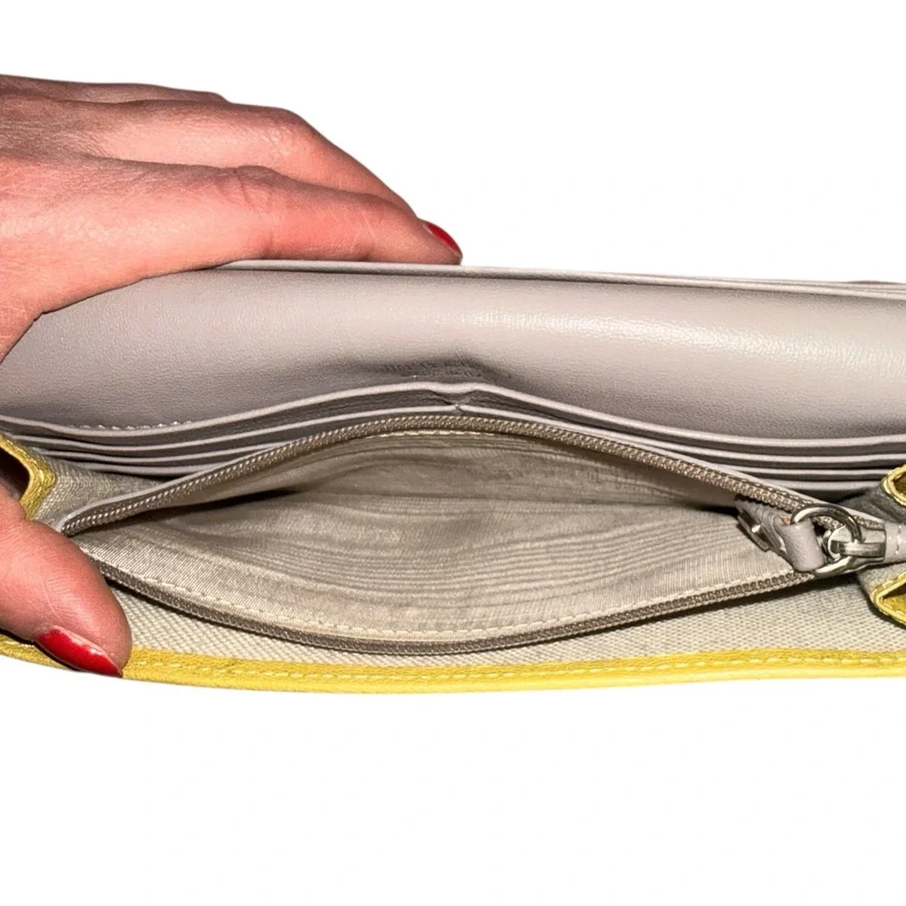 Jimmy Choo Nino Crystal Star-Studded Pearlized Yellow Leather Wallet and COA - Picture 12 of 17